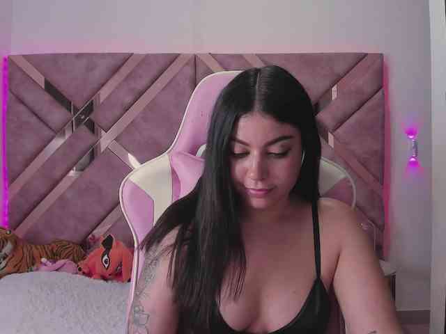 tigerbaby_ webcam