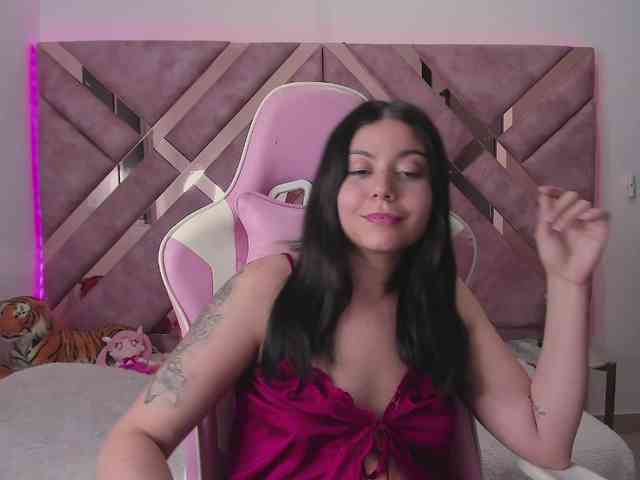 tigerbaby_ webcam