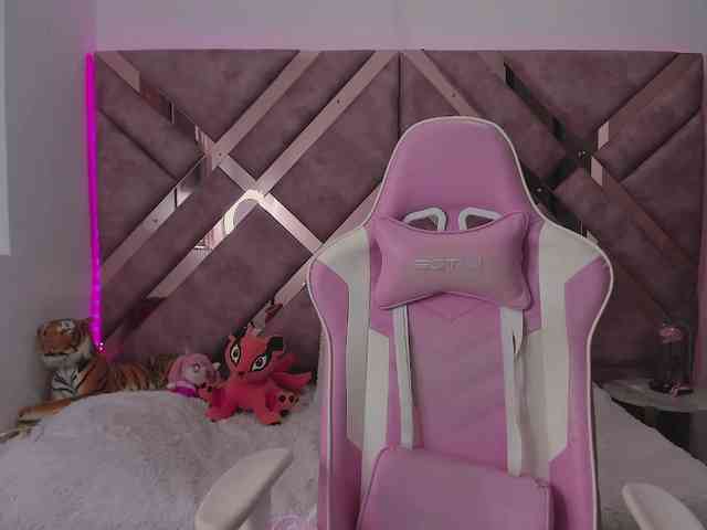 tigerbaby_ webcam