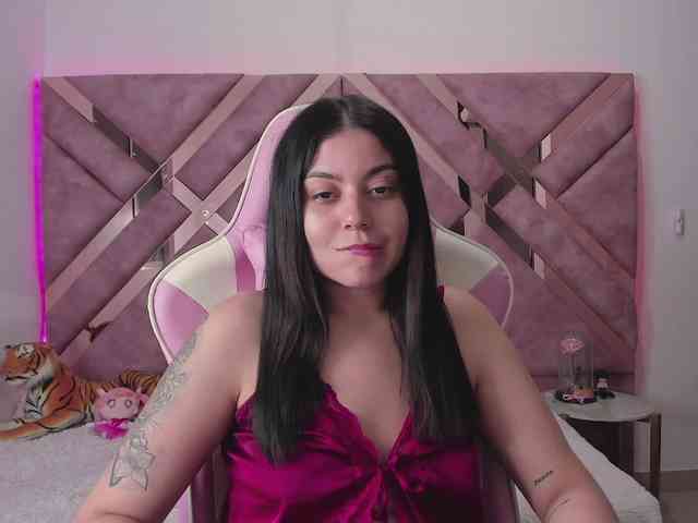 tigerbaby_ webcam