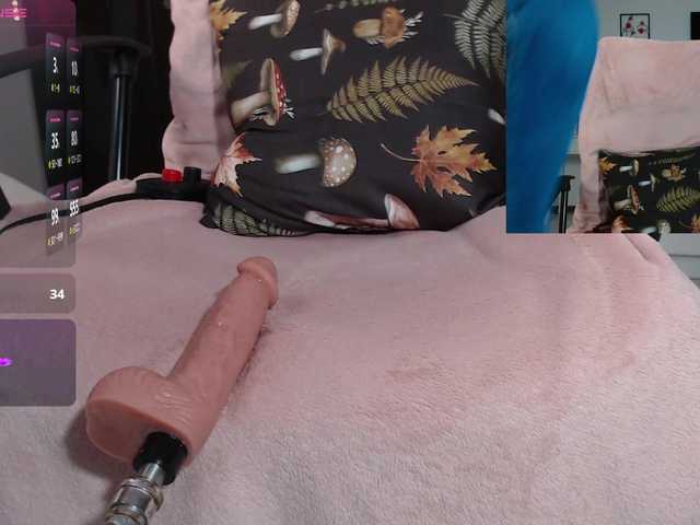 Yuumiiii live cam on BongaCams