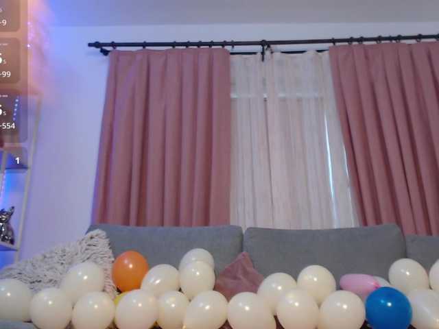 Yuumiiii live cam on BongaCams