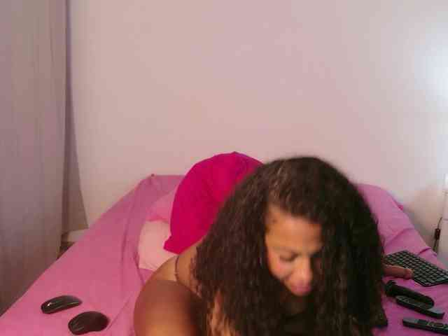 Krystal-Anderson webcam
