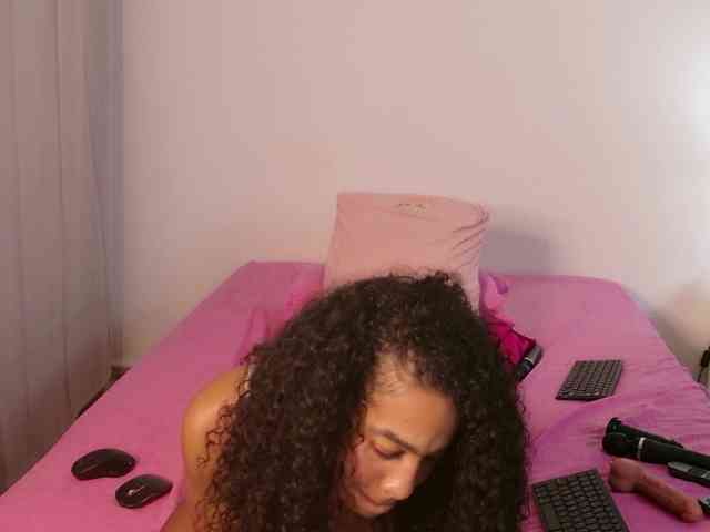 Krystal-Anderson webcam