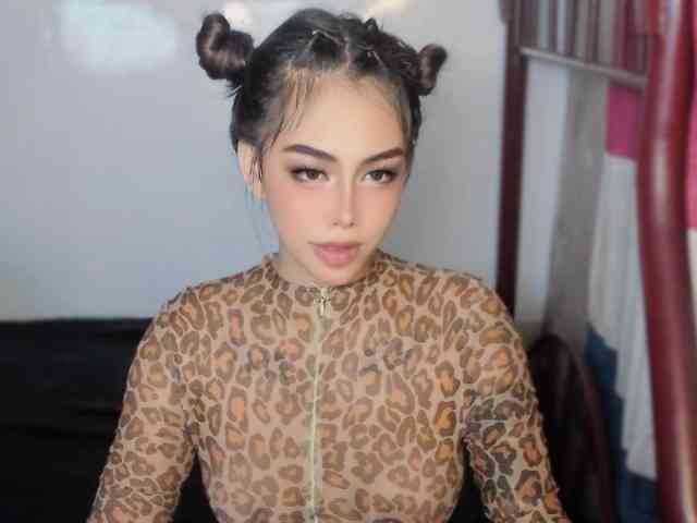 SelenaMonroe Live Webcam on BongaCams
