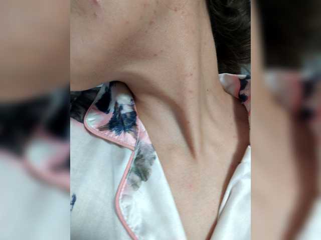 AngelDolores live cam preview