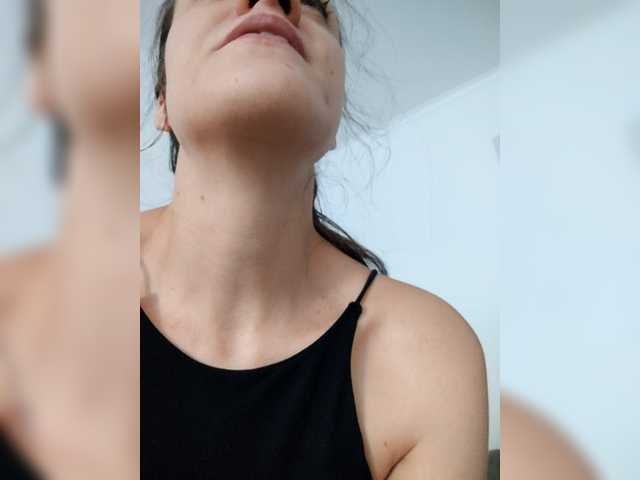 Bogina2 live webcam show