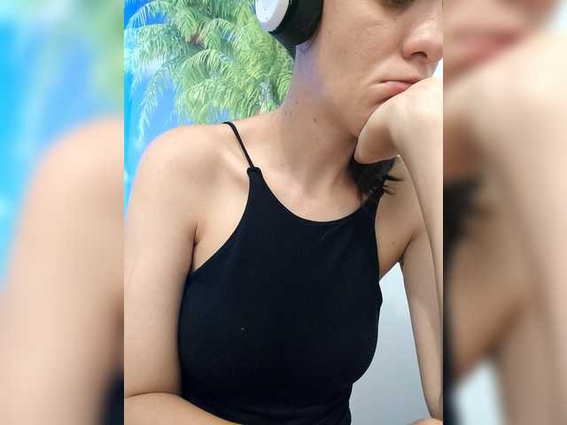 Bogina2 live webcam show