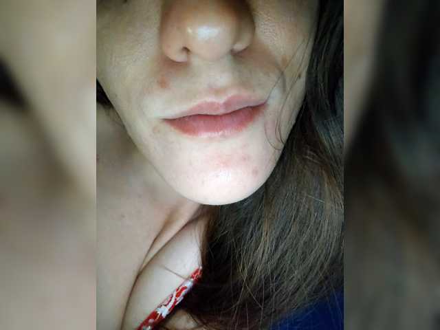 AngelDolores live cam preview