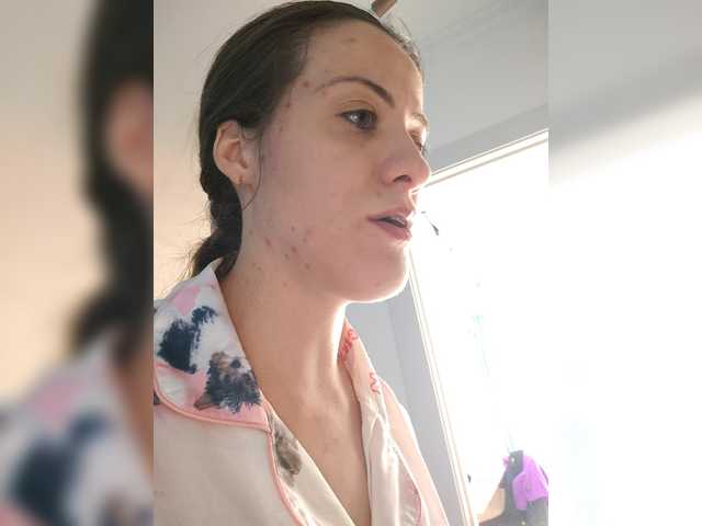 AngelDolores live cam preview