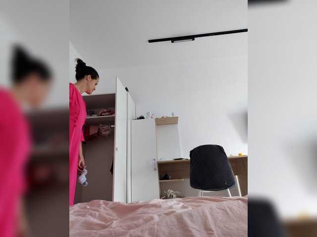 AngelDolores — live female cam
