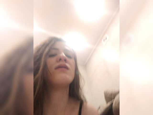 Bogina2's BongaCams show and profile