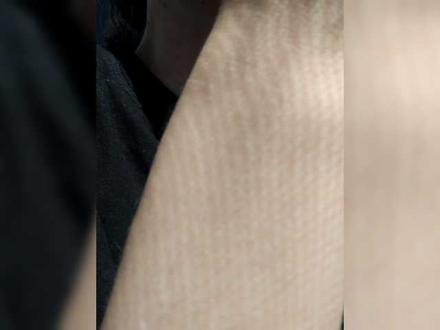 AngelDolores live cam preview