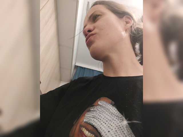 Bogina2 live cam on BongaCams