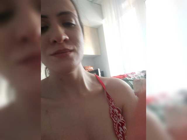 Bogina2's BongaCams show and profile