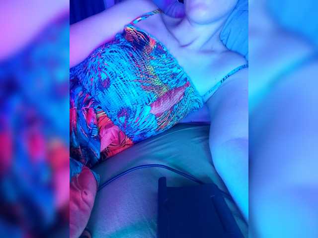 Bogina2 live cam on BongaCams