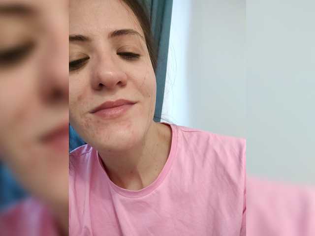 Bogina2 live cam on BongaCams