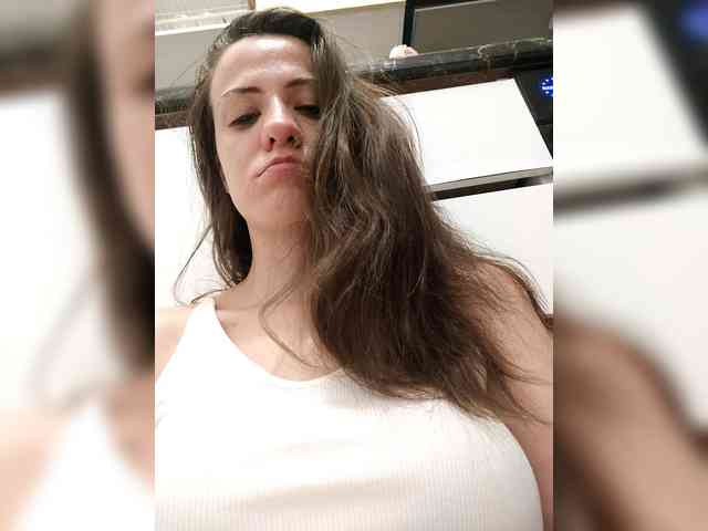AngelDolores webcam