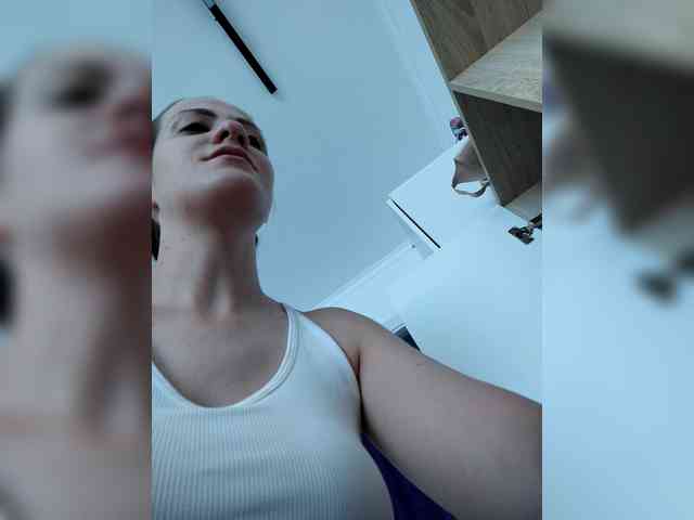 AngelDolores webcam