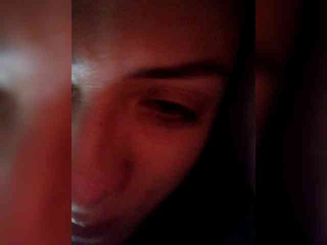 AngelDolores webcam