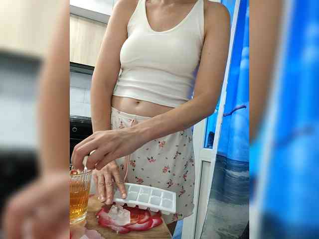 AngelDolores webcam