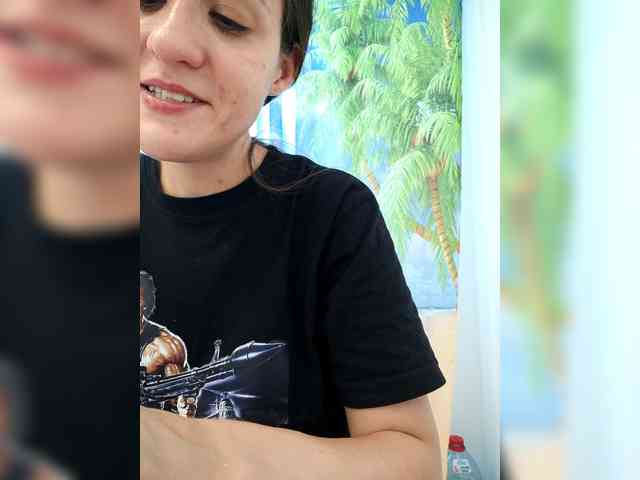 AngelDolores webcam