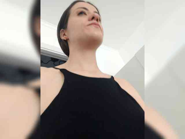 LuxeAngel webcam