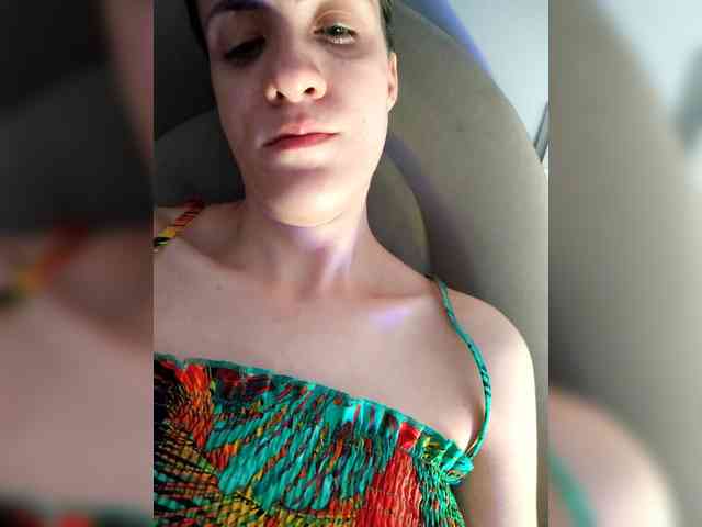 AngelDolores webcam