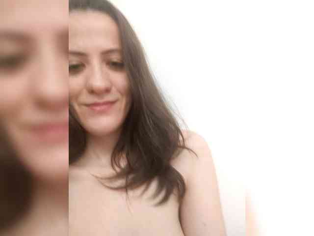 LuxeAngel webcam