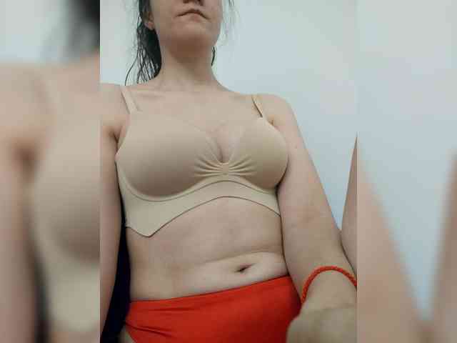 LuxeAngel webcam