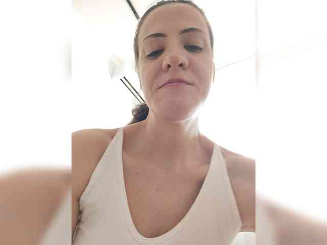 AngelDolores webcam