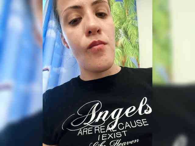 AngelDolores webcam