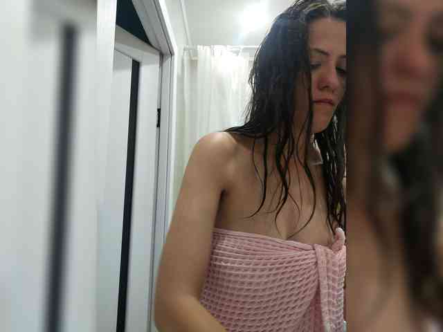 AngelDolores webcam