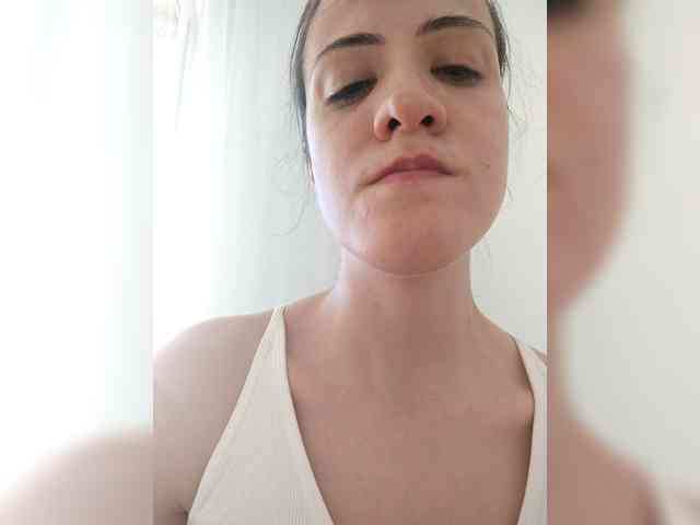 LuxeAngel webcam