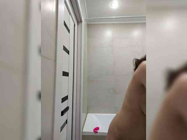 LuxeAngel webcam