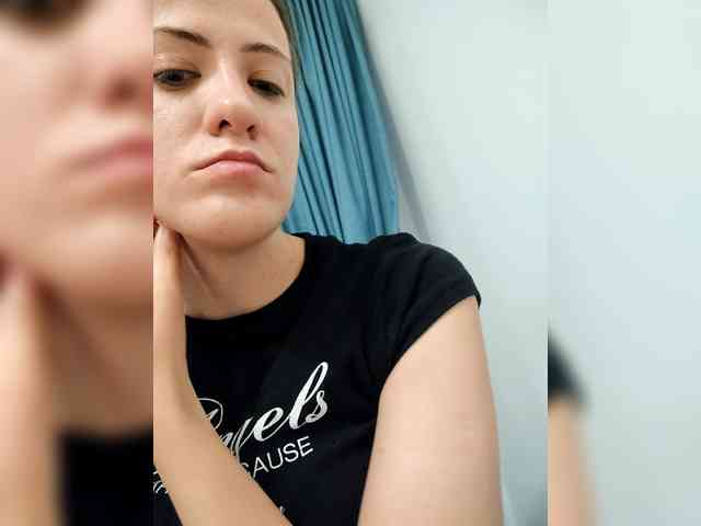 AngelDolores webcam
