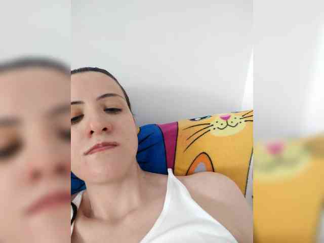 LuxeAngel webcam