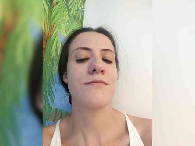 AngelDolores webcam