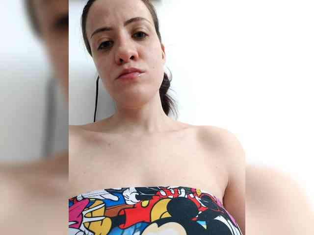 LuxeAngel webcam