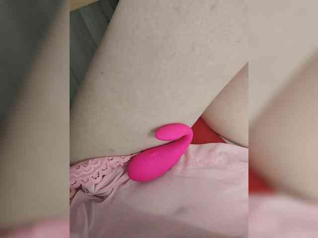 LuxeAngel webcam