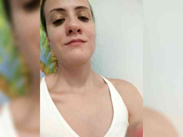 AngelDolores webcam