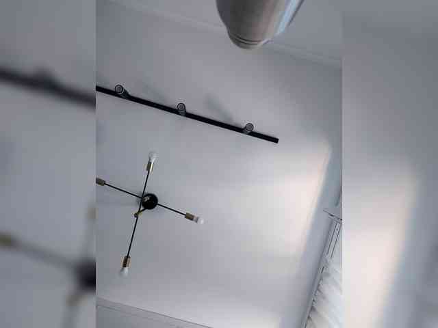 LuxeAngel webcam