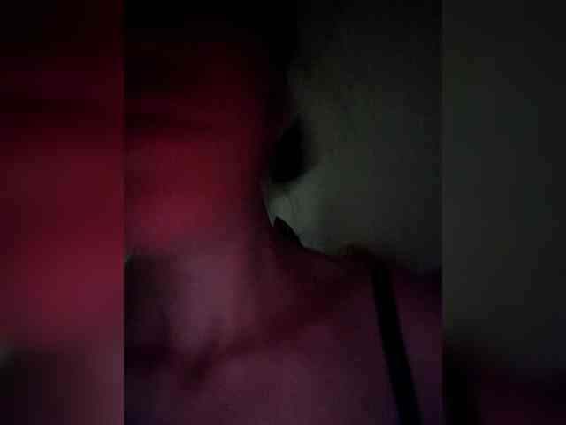 LuxeAngel webcam