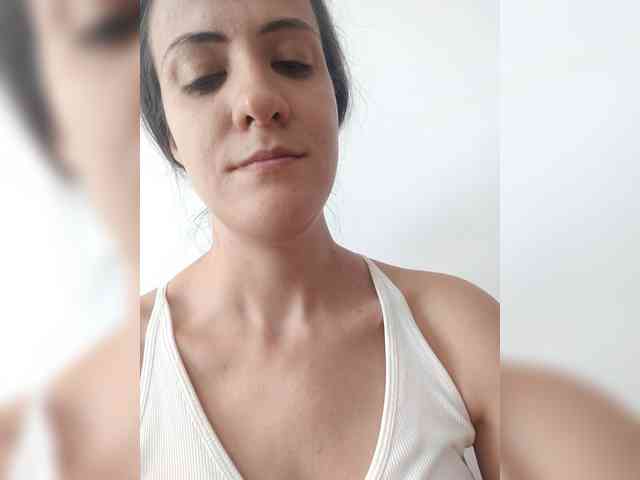 AngelDolores webcam