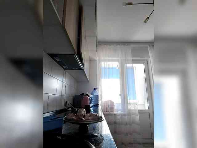LuxeAngel webcam