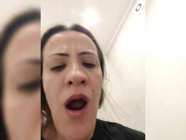 AngelDolores webcam