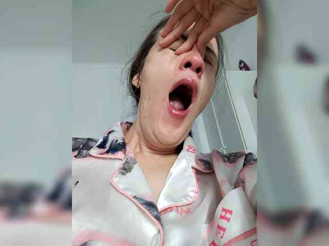 AngelDolores webcam