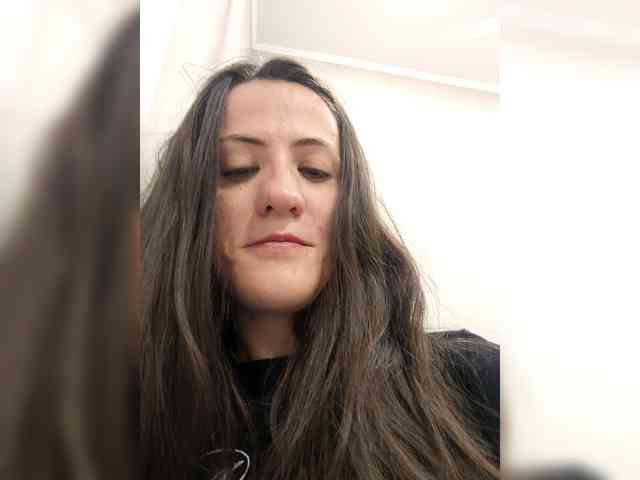AngelDolores webcam