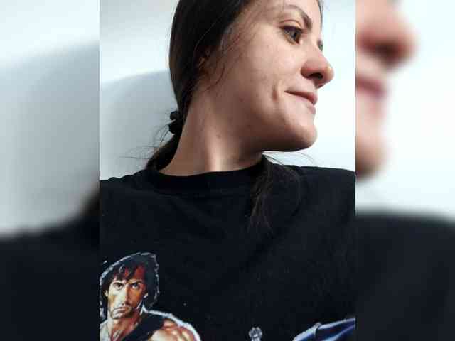 AngelDolores webcam