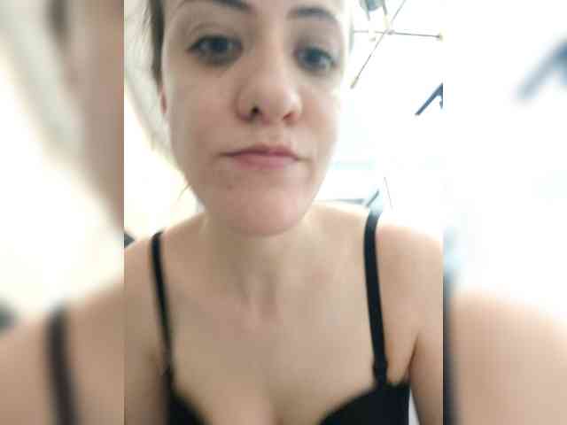 LuxeAngel webcam